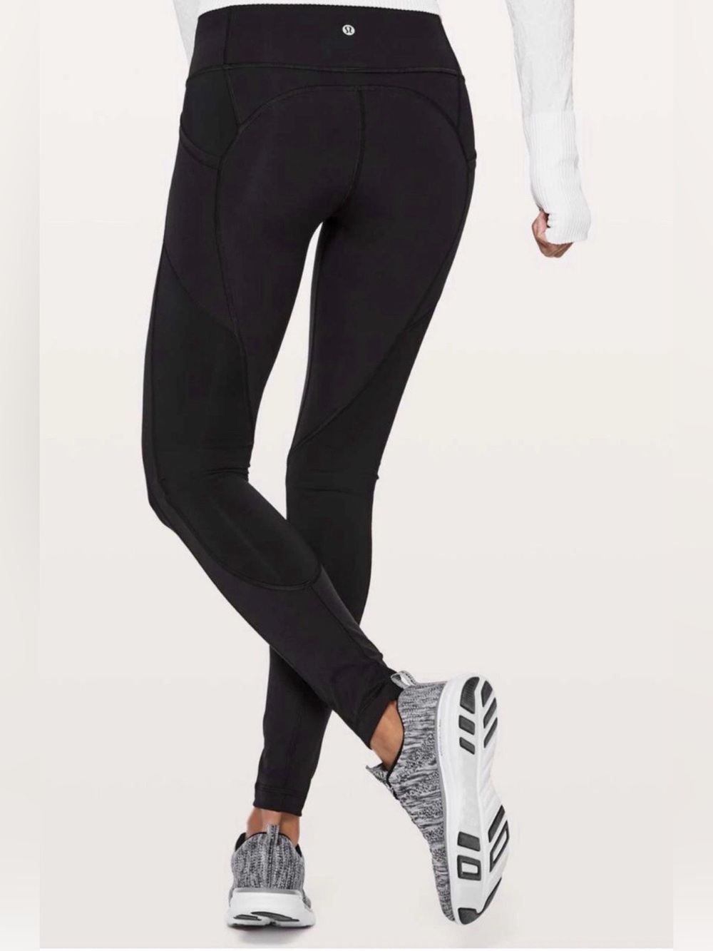 Lululemon All The Right Places Pant II *28"
Black Sz 4